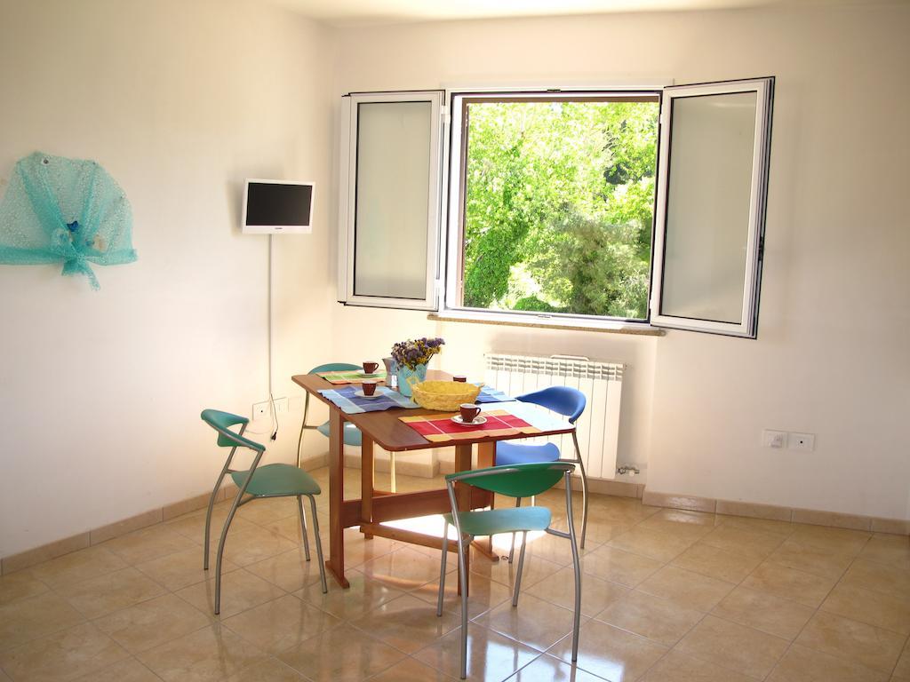 Apartment Facile - Via Memorie 45 *