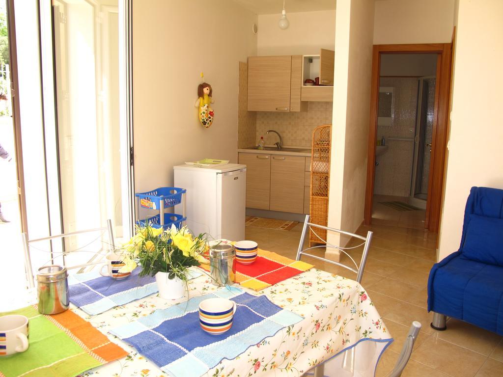 Apartment Facile - Via Memorie 45 *